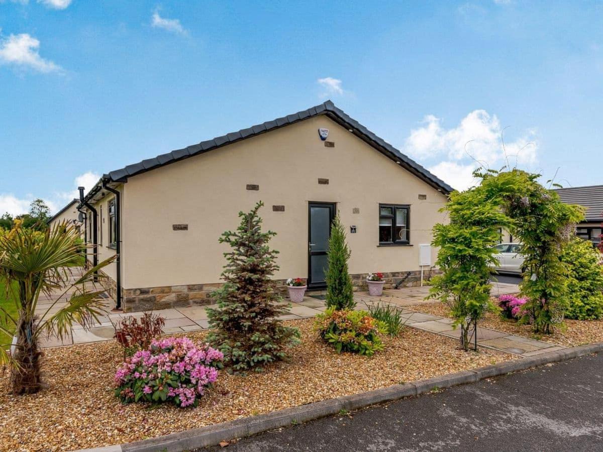 Willows Cottage Blackburn  Exterior photo